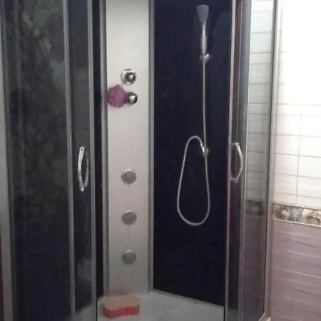 у марка * Volosyanka (Lviv)