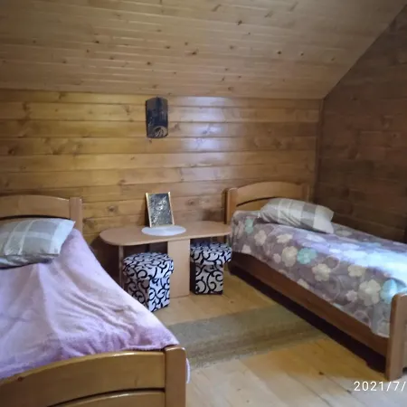 у марка Apartment